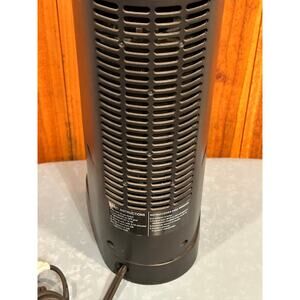 Lasko 16" Oscillating Ceramic Tower Space Heater (1500W) - Excellent Condition